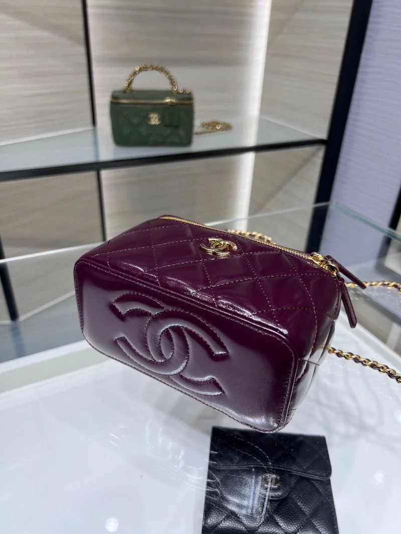 Chanel Cosmetic Bags Vibrant 55075