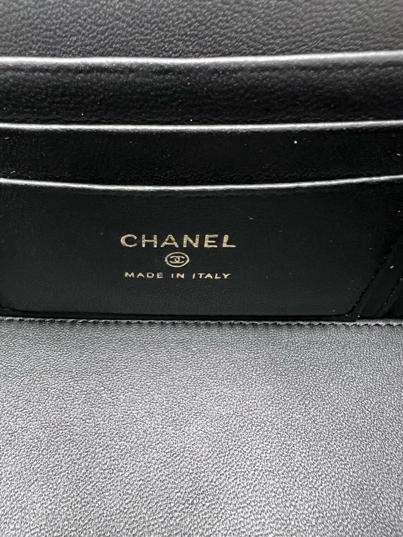 Chanel Cosmetic Bags Elegant 55077