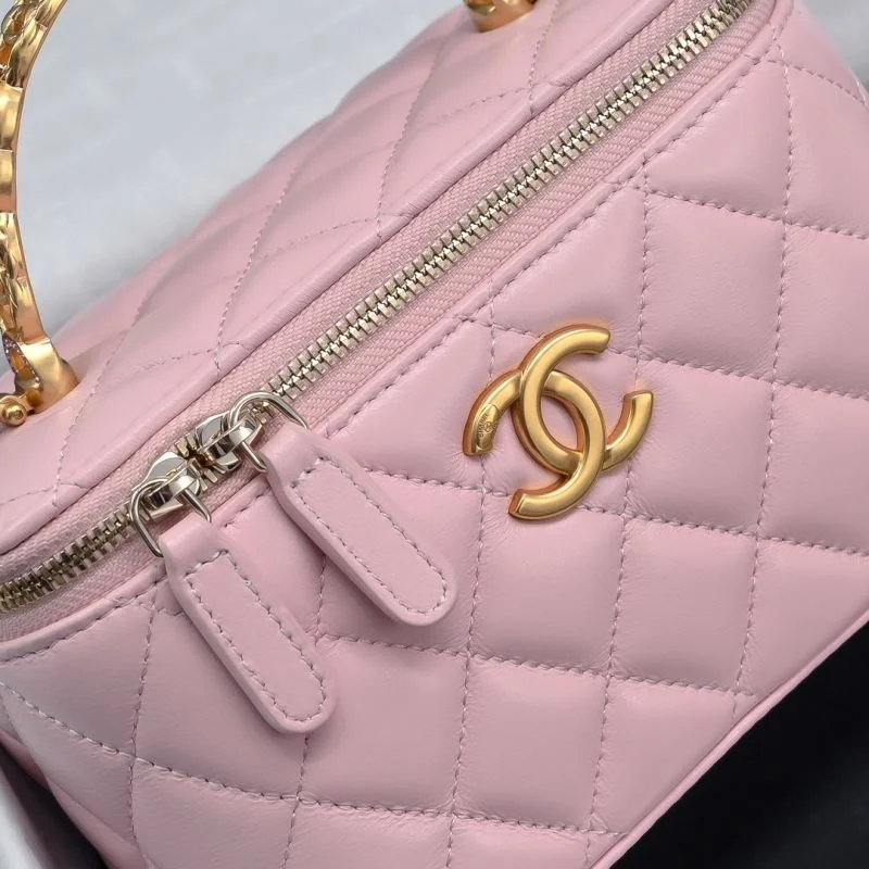 Chanel Cosmetic Bags Flexible 55065