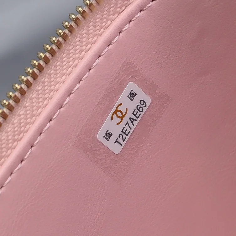 Chanel Cosmetic Bags Flexible 55065