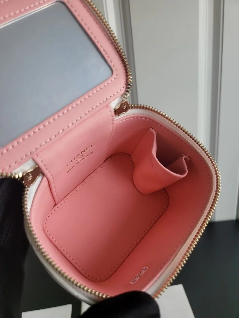 Chanel Cosmetic Bags Compact 55073