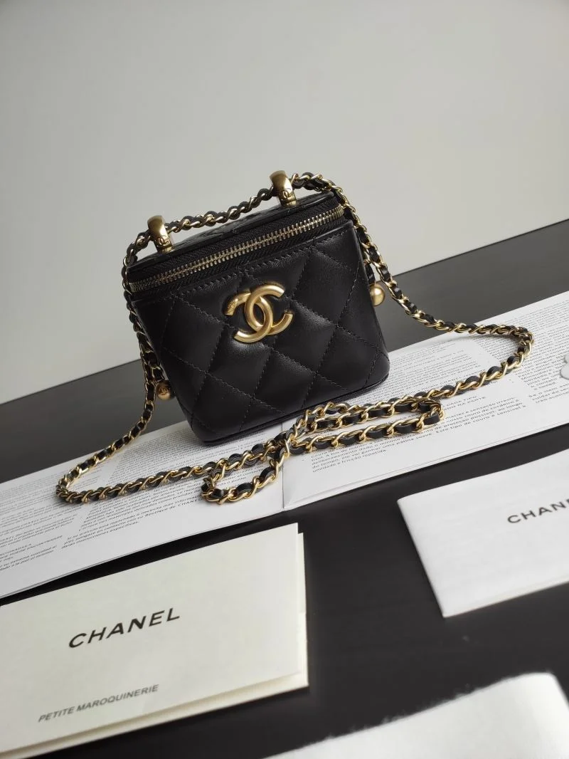 Chanel Cosmetic Bags Reliable 55159