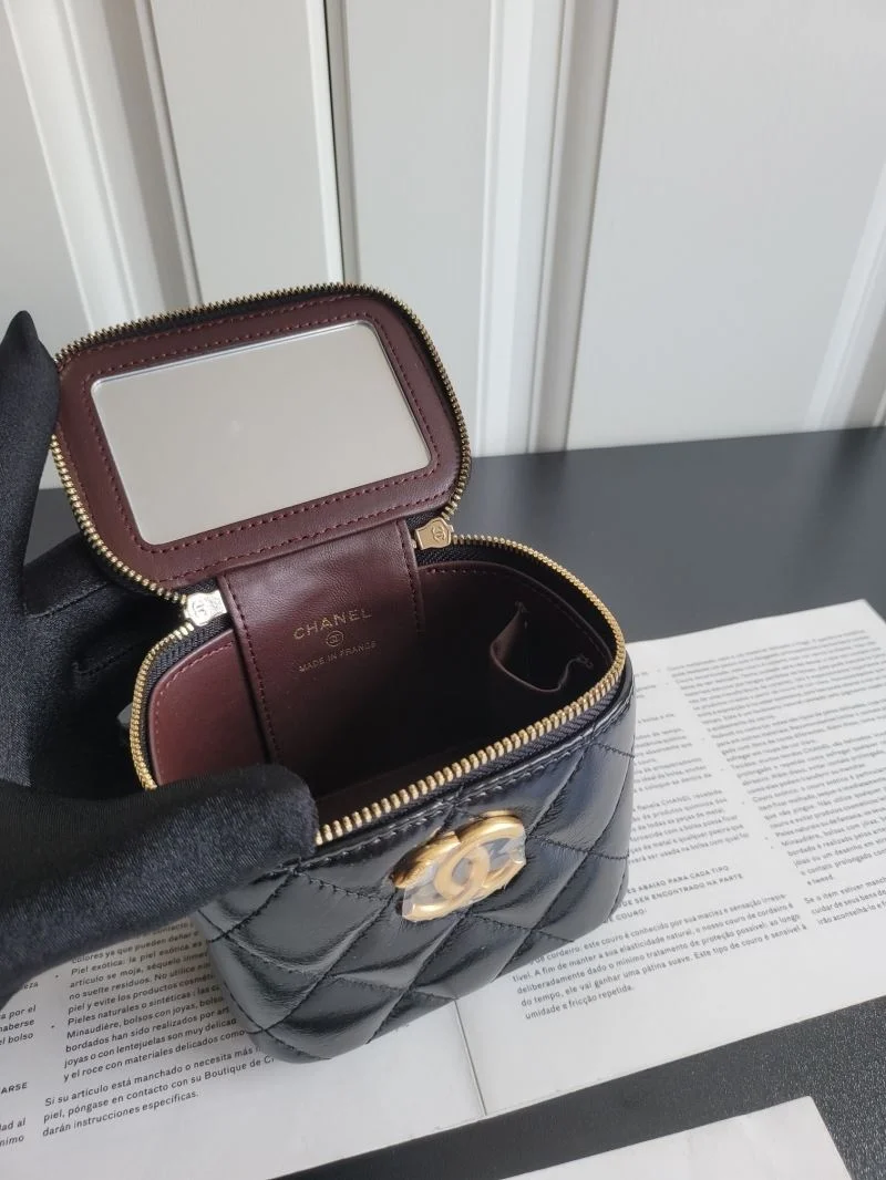 Chanel Cosmetic Bags Reliable 55159