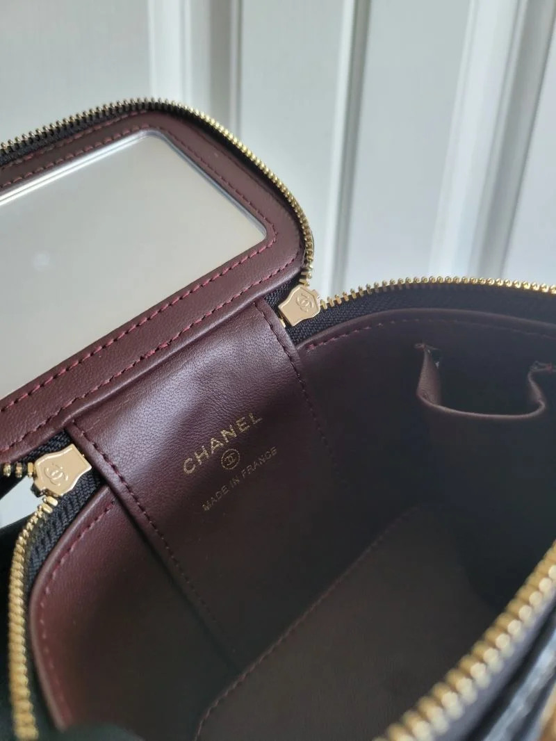 Chanel Cosmetic Bags Reliable 55159