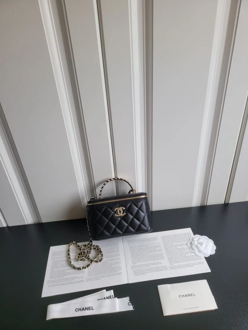 Chanel Cosmetic Bags EyeCatching 55070