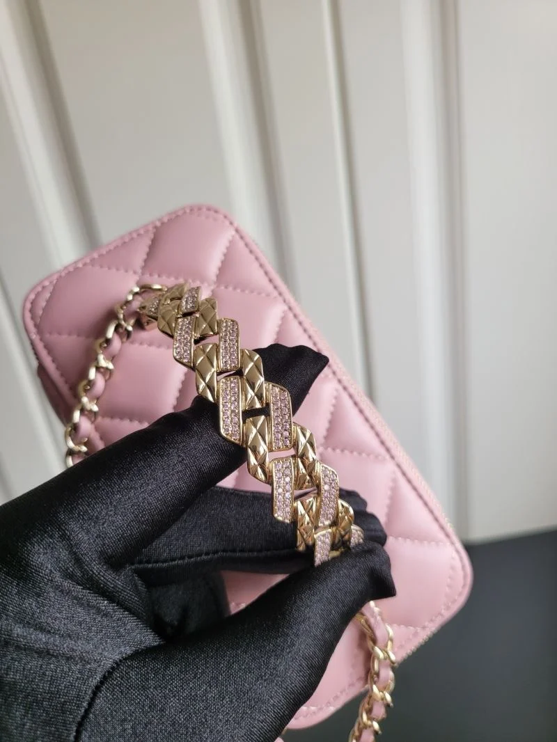 Effortless Chanel Cosmetic Bags 55122
