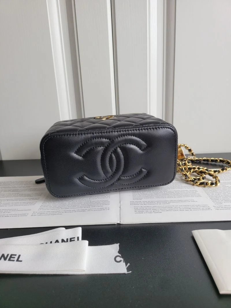 FlexibleFit Chanel Cosmetic Bags 55054