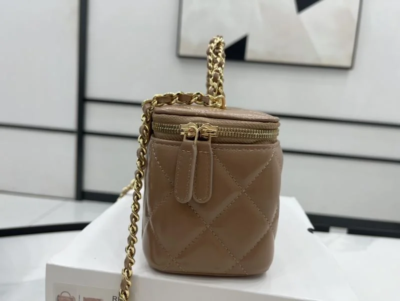 Chanel Cosmetic Bags Durable 55049