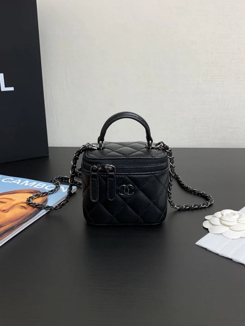 Chanel Cosmetic Bags Cozy 55078