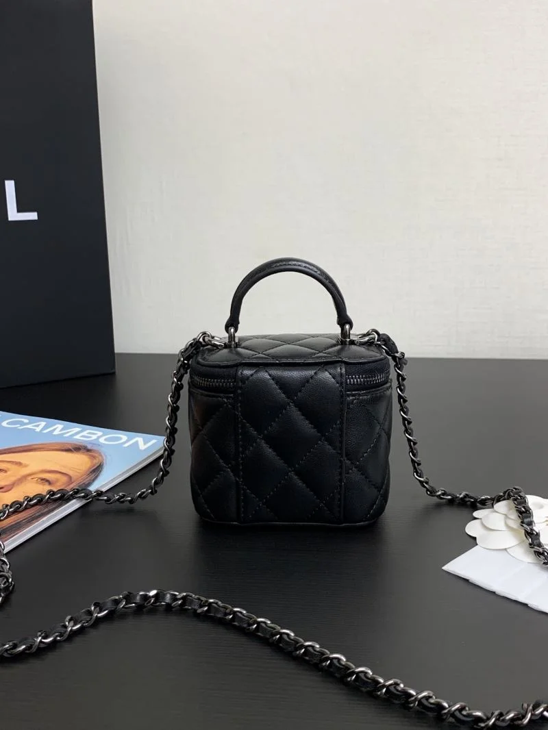 Chanel Cosmetic Bags Cozy 55078