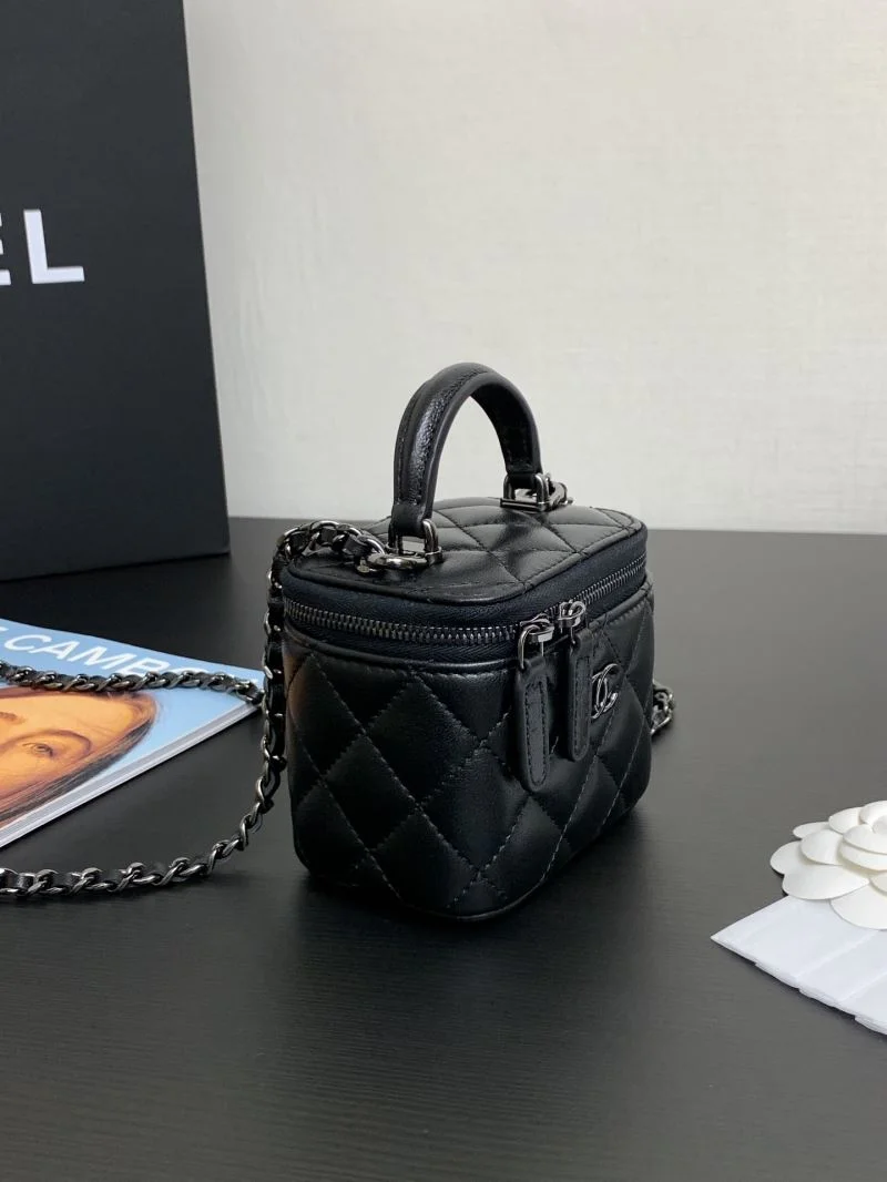 Chanel Cosmetic Bags Cozy 55078