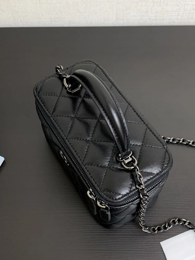 Refined Chanel Cosmetic Bags 55044