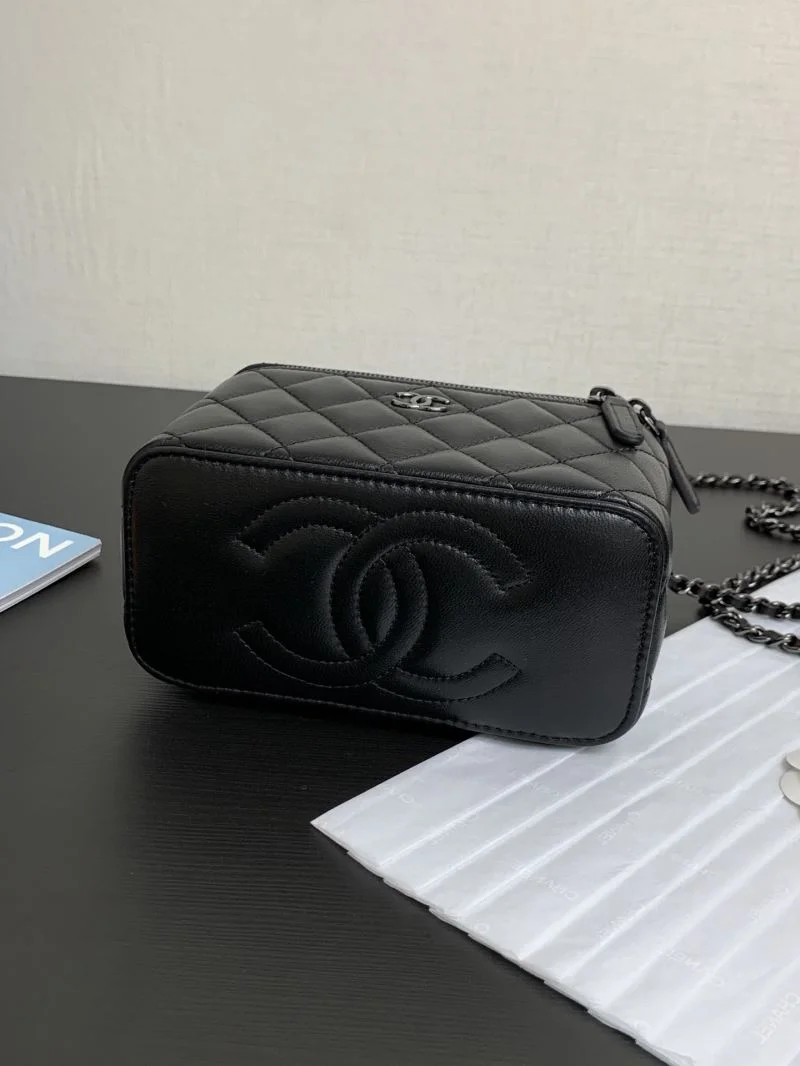 Refined Chanel Cosmetic Bags 55044