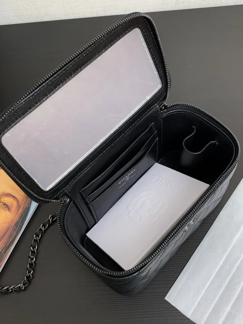 Refined Chanel Cosmetic Bags 55044