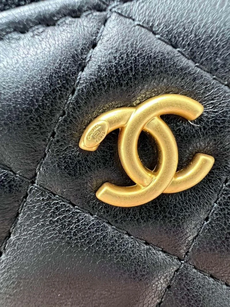 Chanel Cosmetic Bags Fashionable 55042