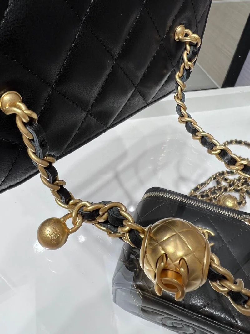 Chanel Cosmetic Bags Fashionable 55042