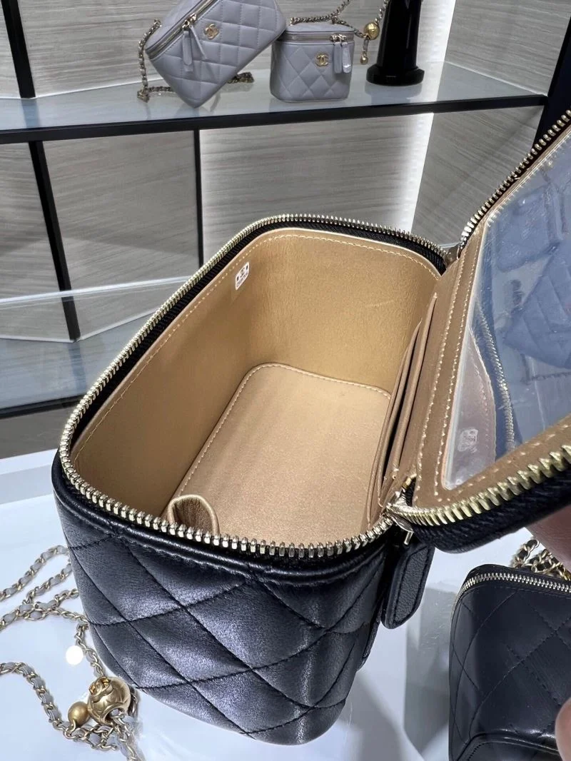 Chanel Cosmetic Bags Fashionable 55042