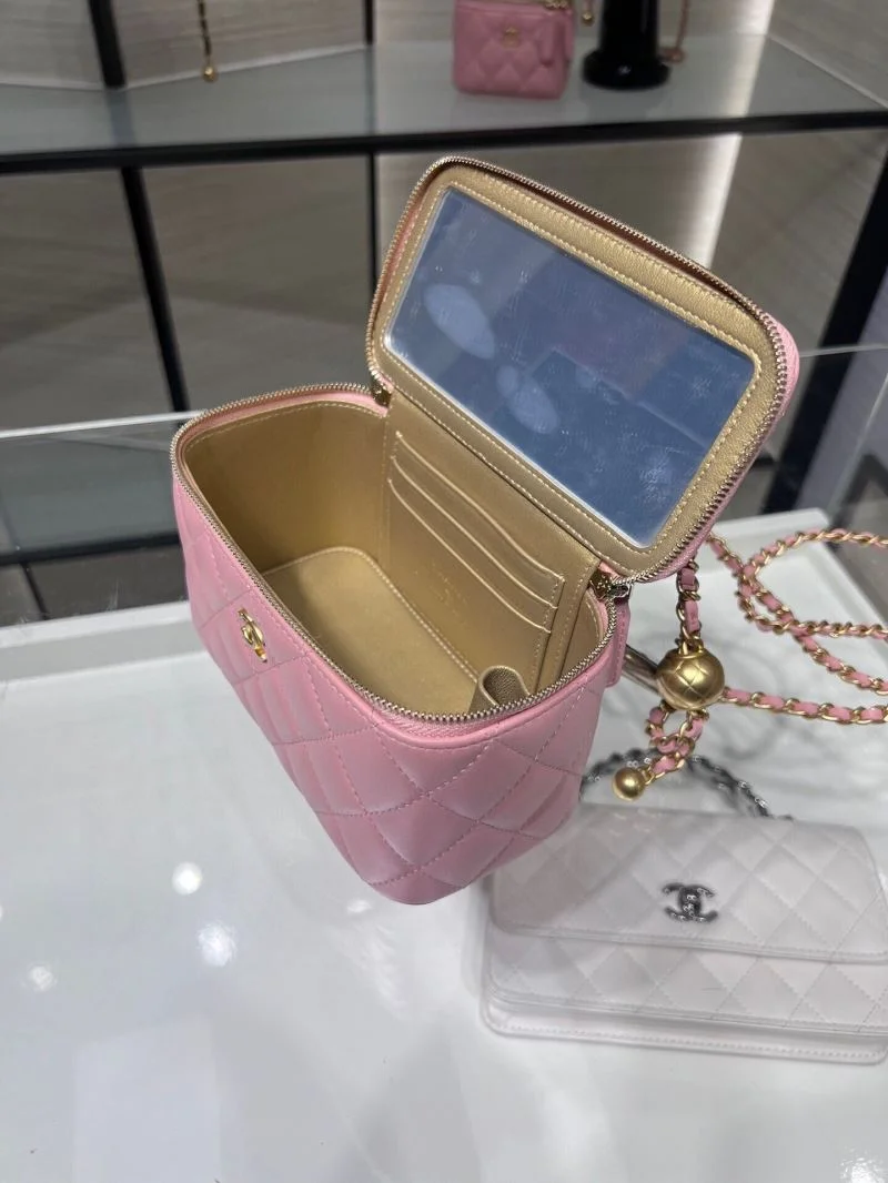 Seasonal Chanel Cosmetic Bags 55033