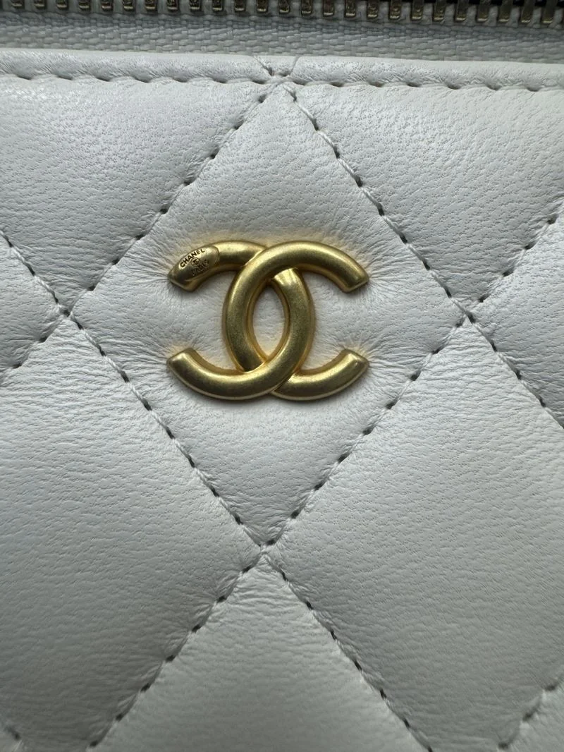 Chanel Cosmetic Bags Premium 55029