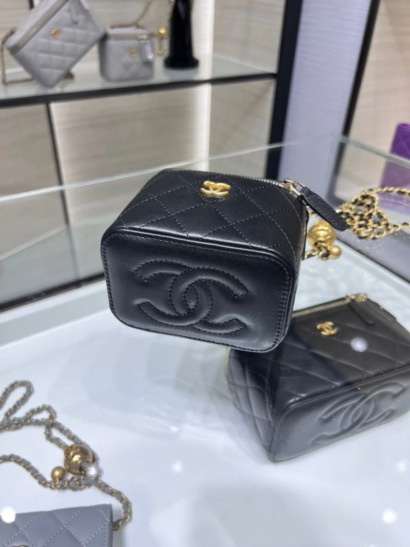 Chanel Cosmetic Bags Sporty 55030