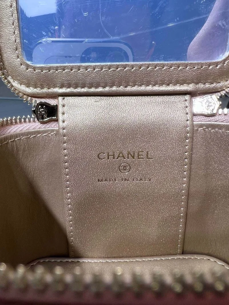 Chanel Cosmetic Bags FreshLook 55027