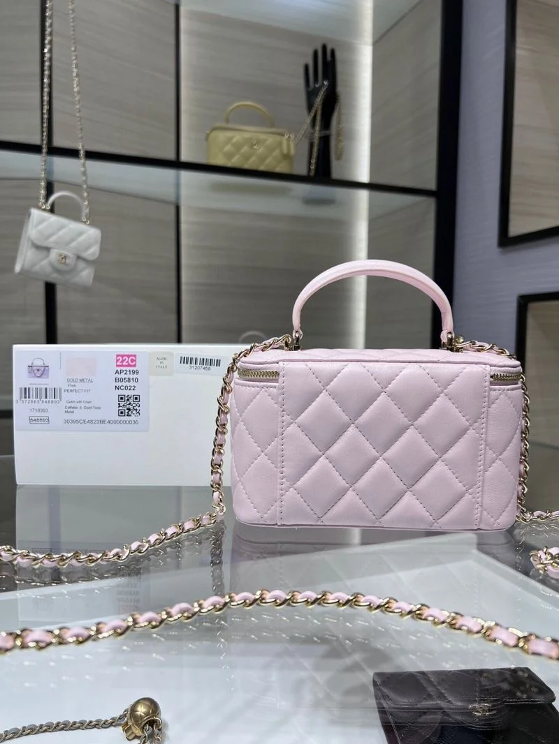 Chanel Cosmetic Bags WaterResistant 55037