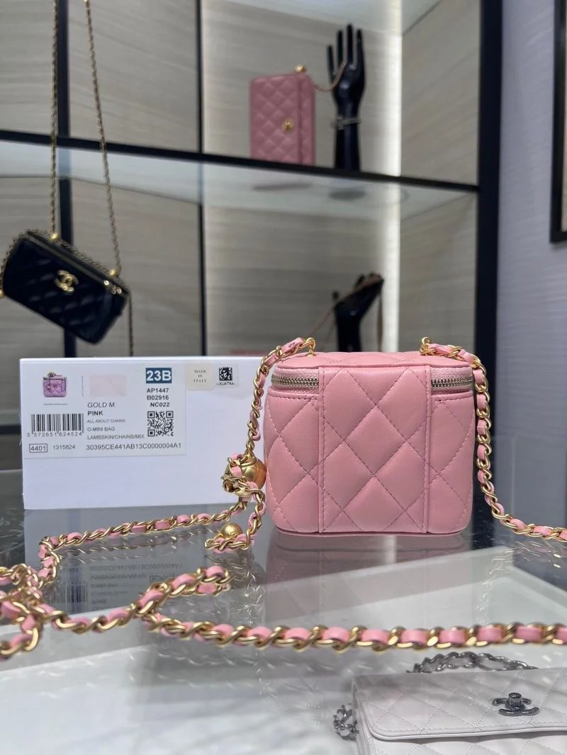 Chanel Cosmetic Bags EasyCare 55031