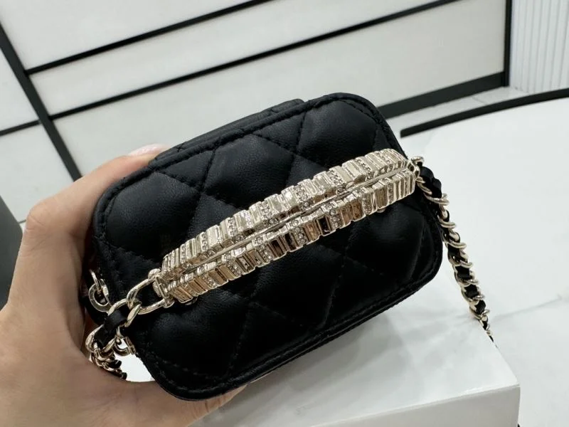 Chanel Cosmetic Bags FreshLook 55038