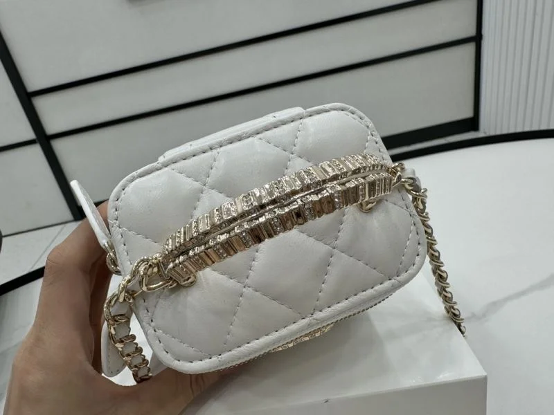 Chanel Cosmetic Bags Colorful 55026