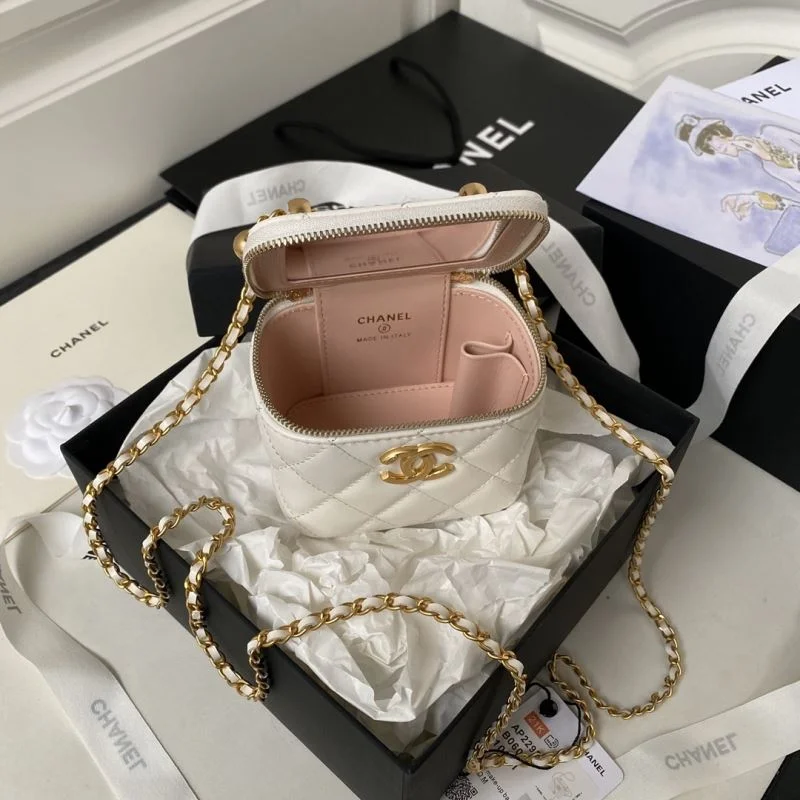 Chanel Cosmetic Bags ZipUp 55024