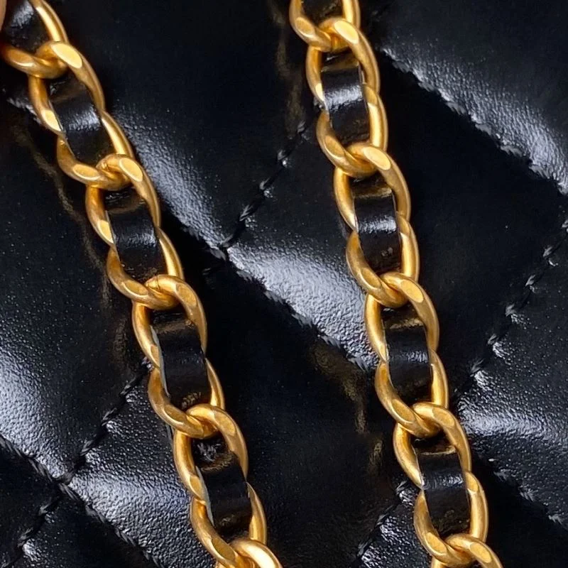 Soft Chanel Cosmetic Bags 55021