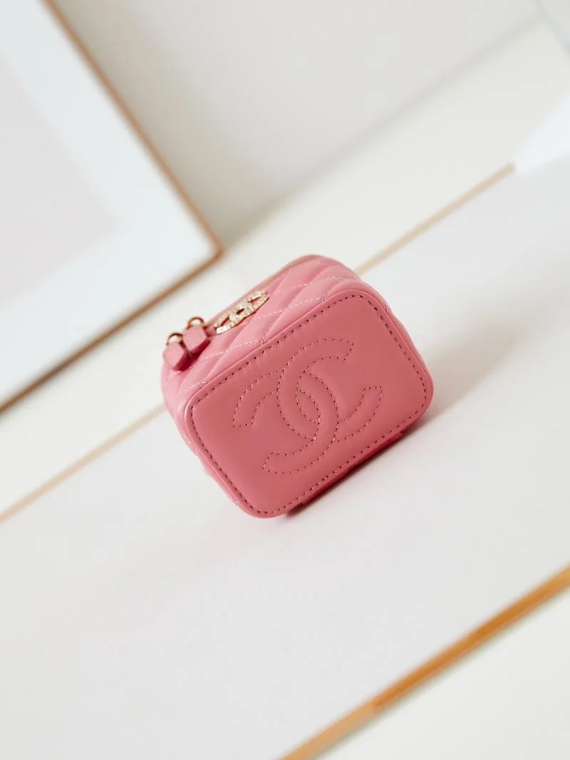 WrinkleFree Chanel Cosmetic Bags 55022