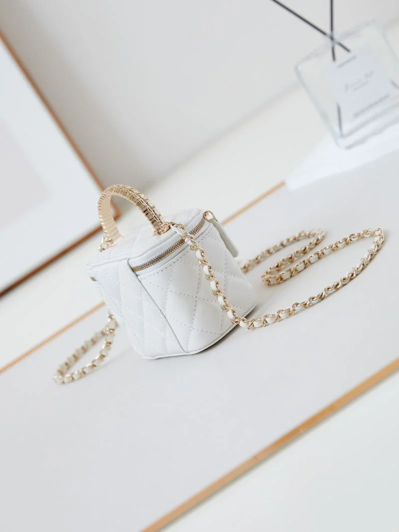 Flexible Chanel Cosmetic Bags 55017