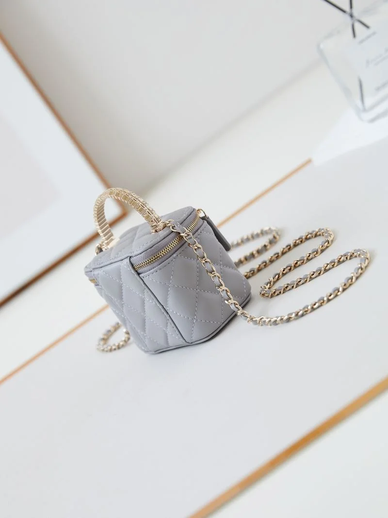 Compact Chanel Cosmetic Bags 55108