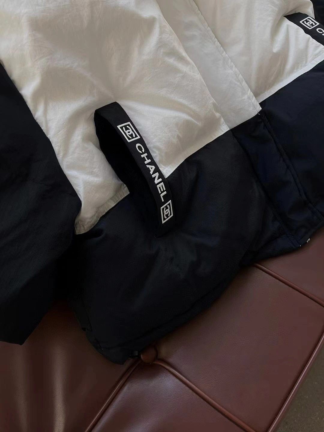 ZipUp Chanel Down Jackets 111499