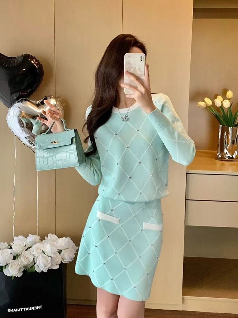 BestValue Chanel Dress Suits 111425