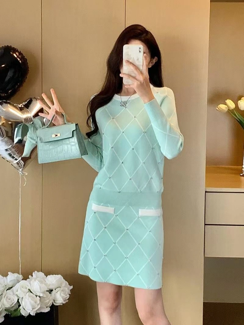 BestValue Chanel Dress Suits 111425