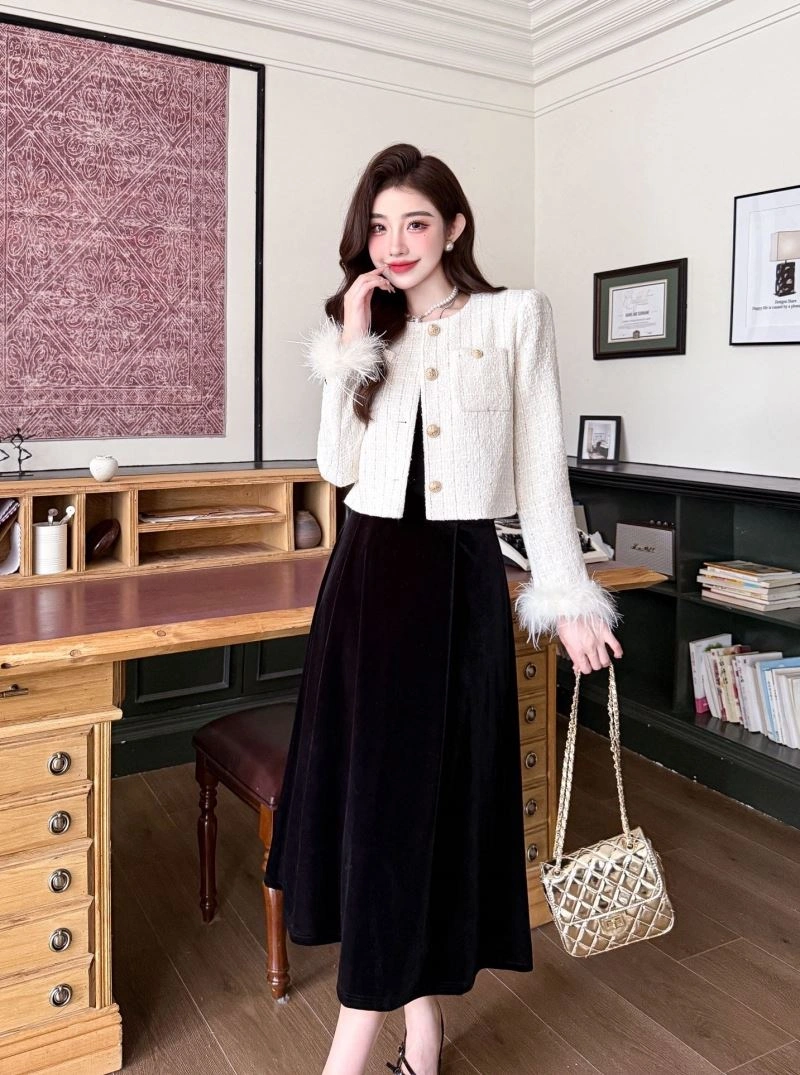 Chanel Dress Suits TechFriendly 111442