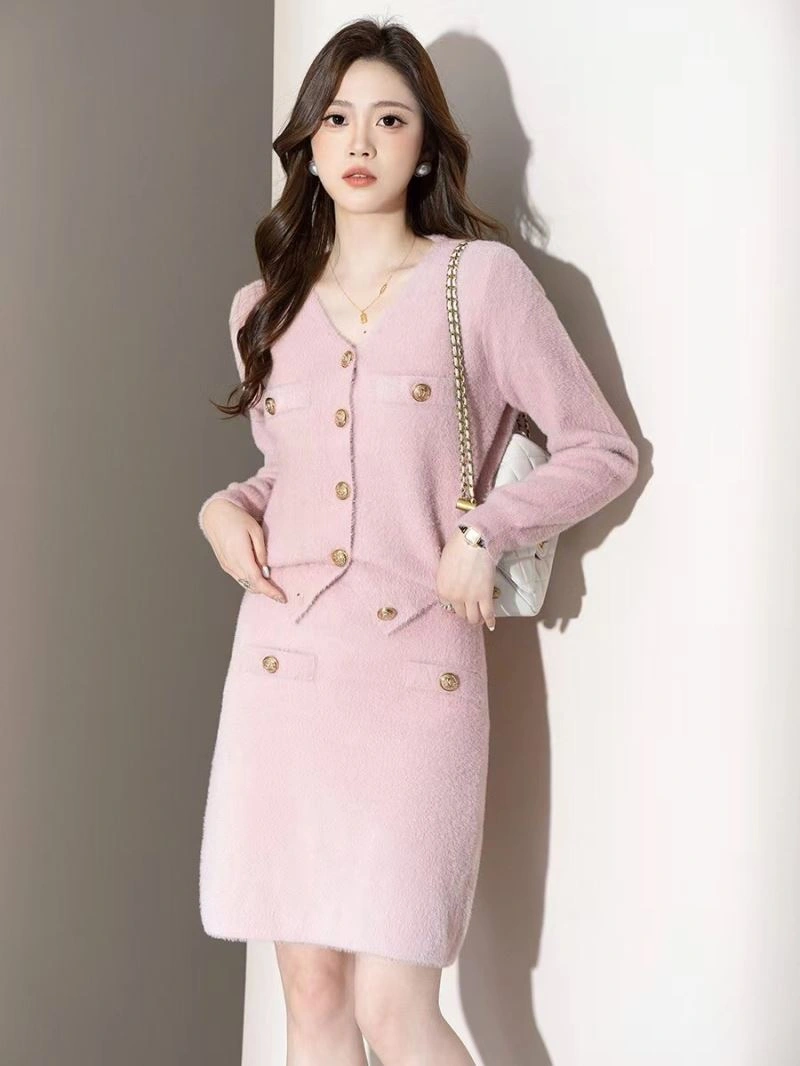 Lightweight Chanel Dress Suits 111416