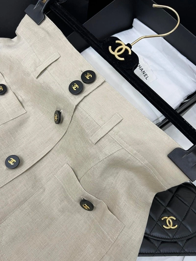 Resilient Chanel Dress Suits 109038