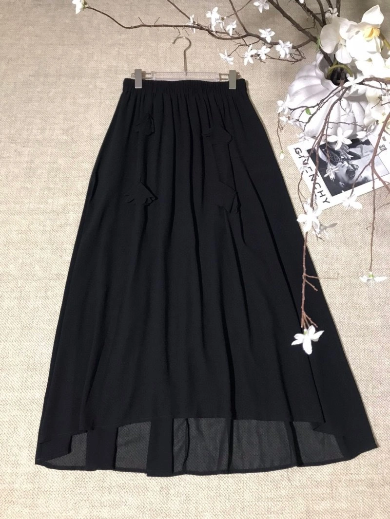 Refined Chanel Dress Suits 109024