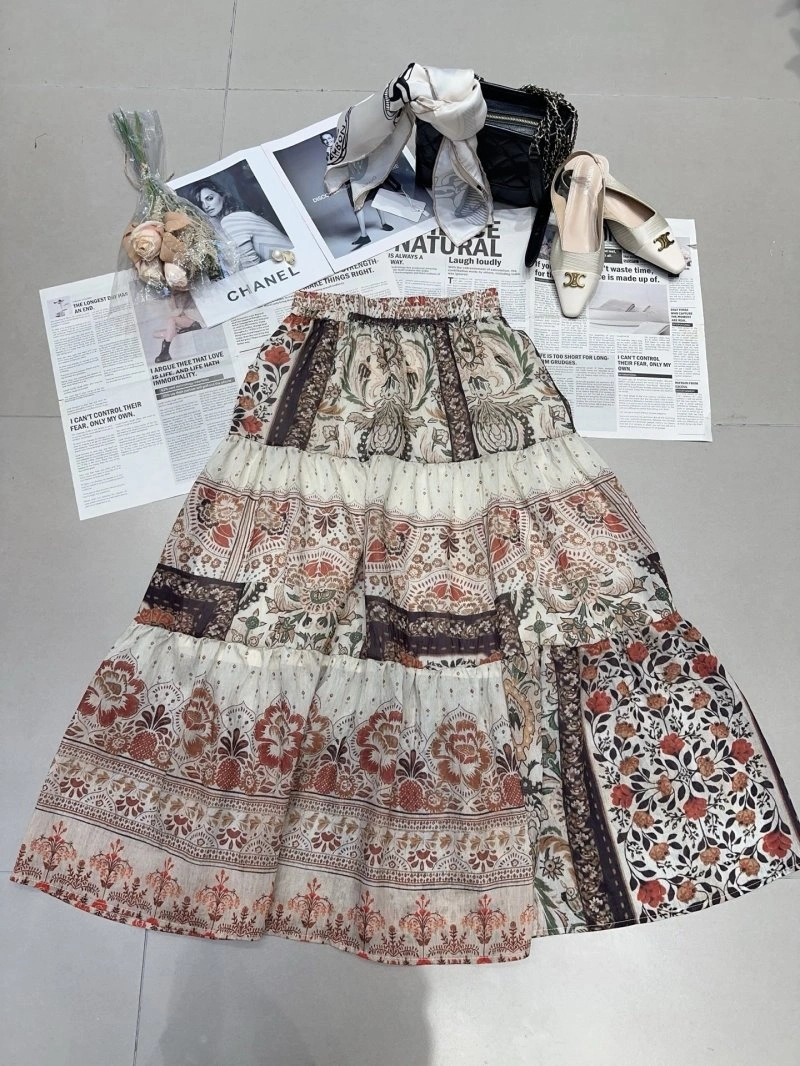 EyeCatching Chanel Dress Suits 109029
