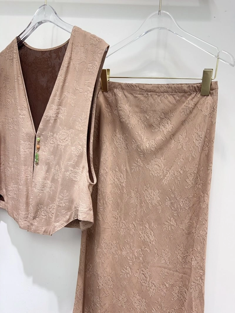 Chanel Dress Suits Casual 109035