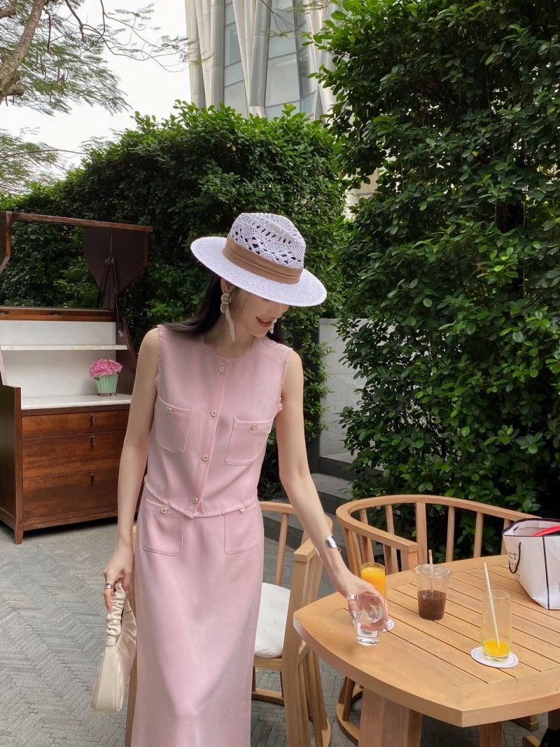NewStyle Chanel Dress Suits 109022