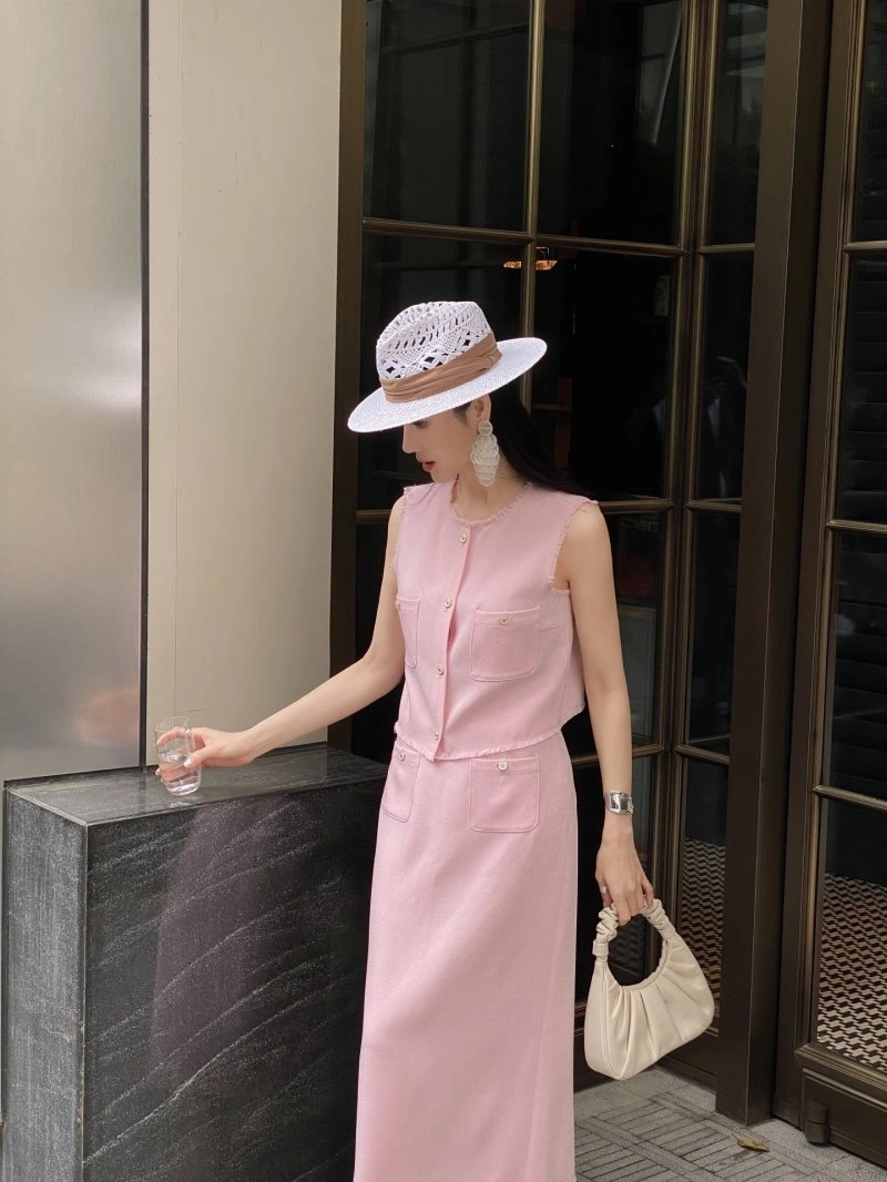 NewStyle Chanel Dress Suits 109022