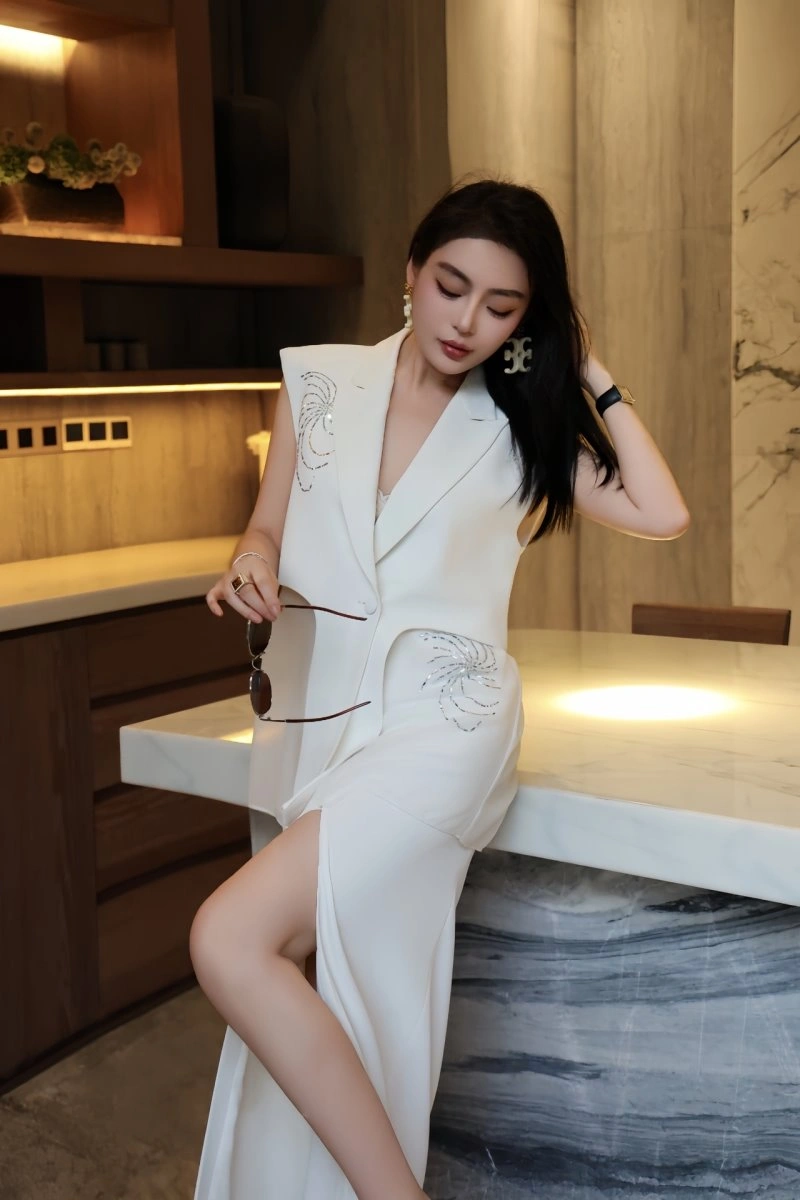 Chanel Dress Suits MultiPurpose 109005