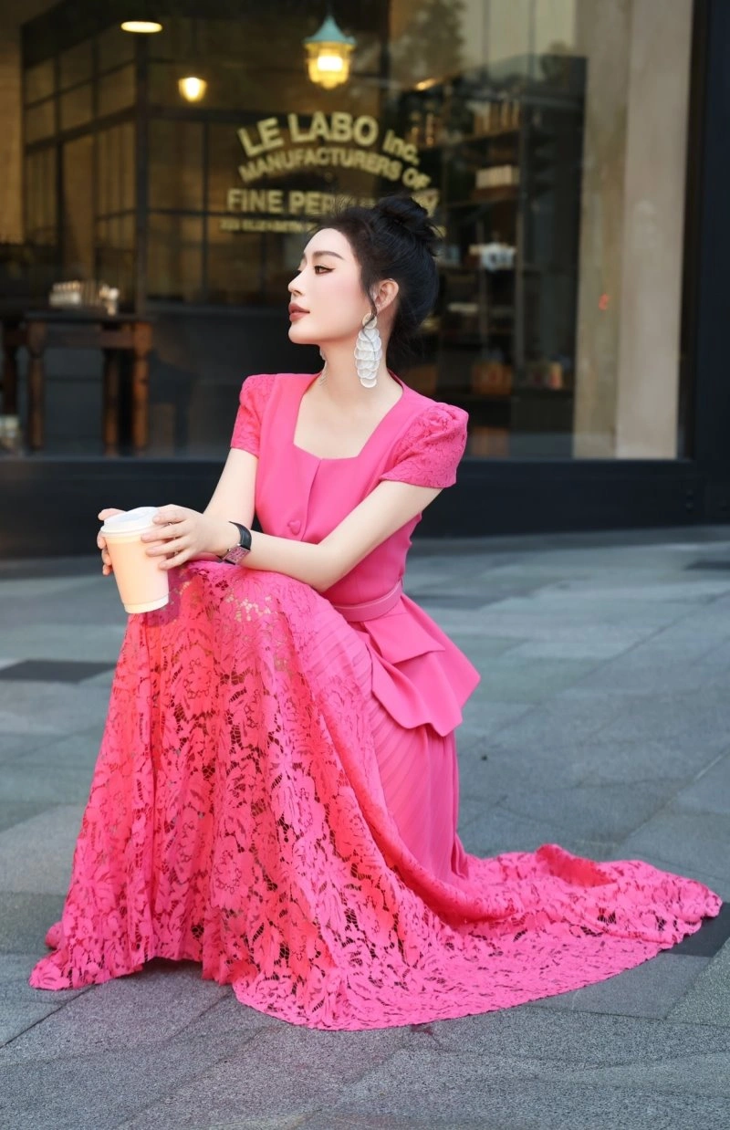 WaterResistant Chanel Dress Suits 109026