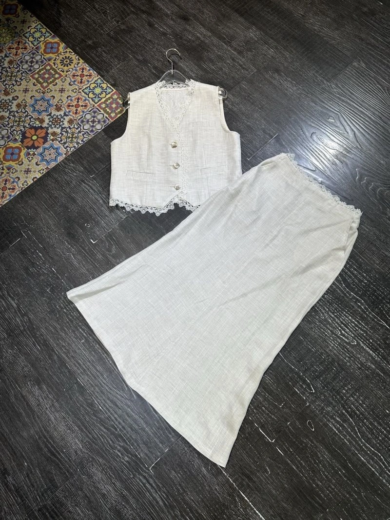 Practical Chanel Dress Suits 109004