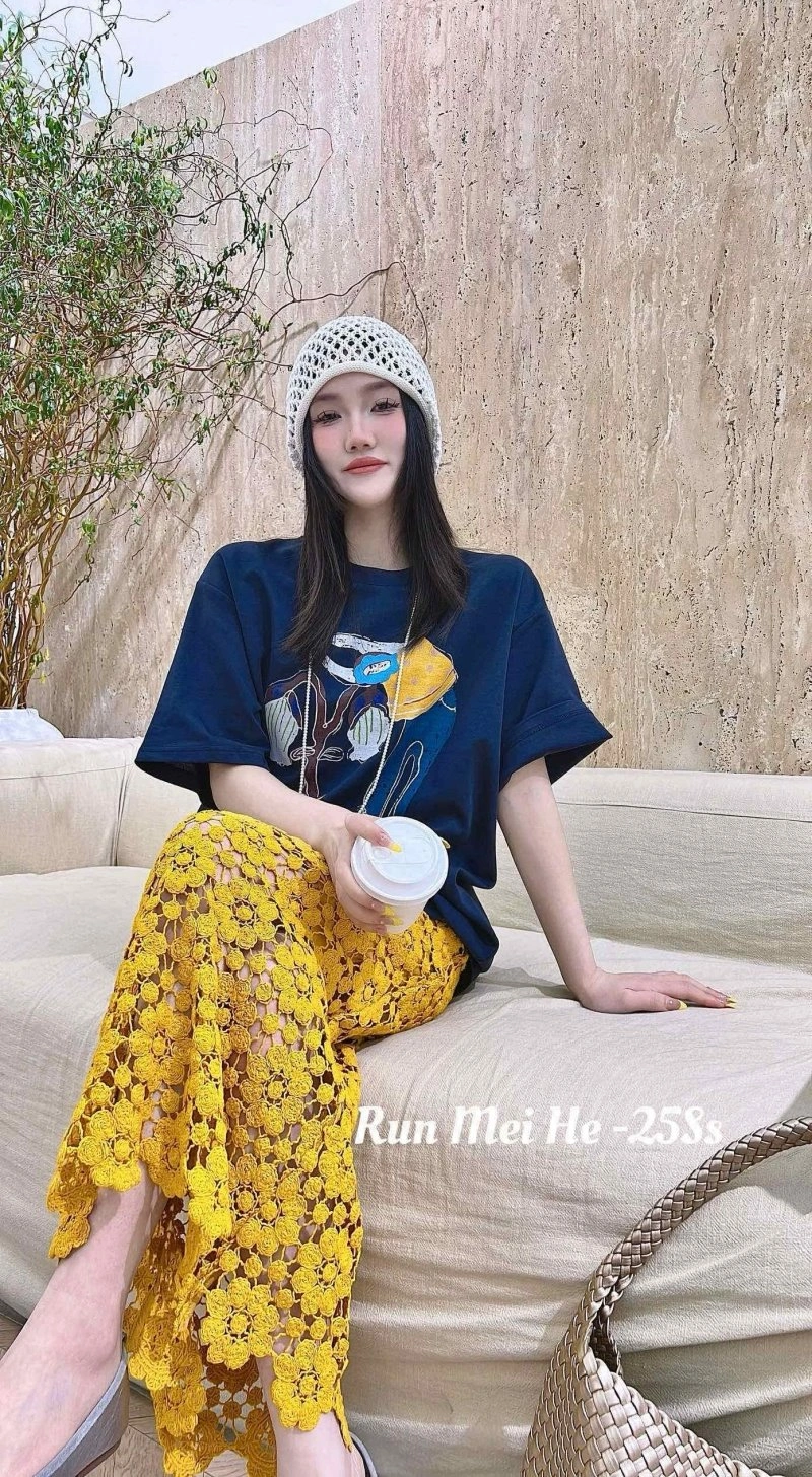 Trendsetting Chanel Dress Suits 108998