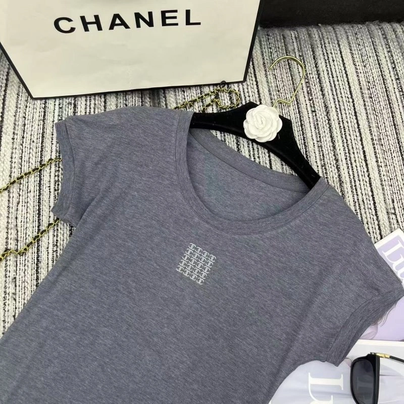 Affordable Chanel Dress Suits 108995